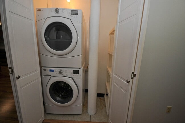 In-Unit Laundry - 112 Franklin St