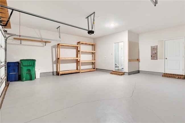 Building Photo - 596 Alexander Hills
