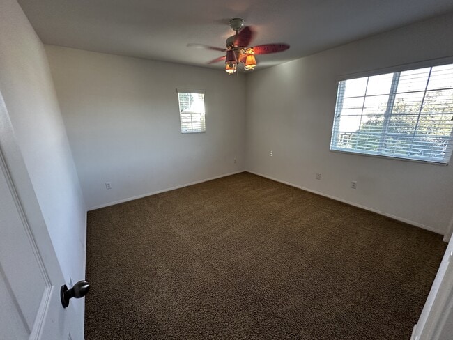 Building Photo - 1155 Polyanthus Ln