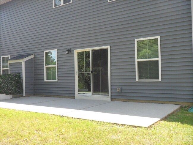 Building Photo - 1239 Harkey Creek Dr