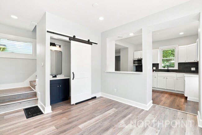 Building Photo - Beautifully renovated three bedroom home