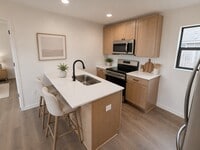 Building Photo - 22013 Springbrook Ave