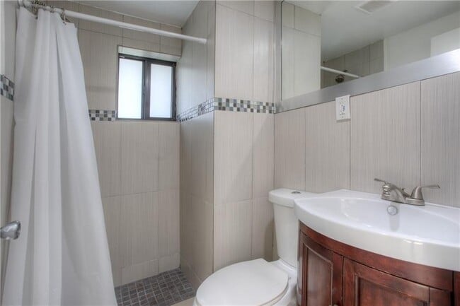 Building Photo - 2493 Andros Ln