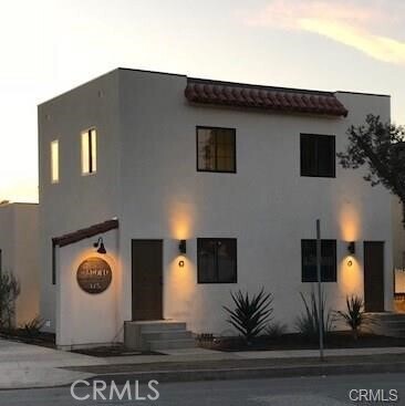 Building Photo - 375 Termino Ave