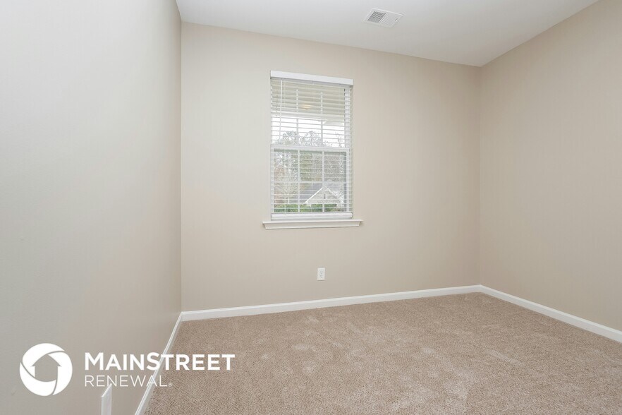 Building Photo - 475 Brookford Ct