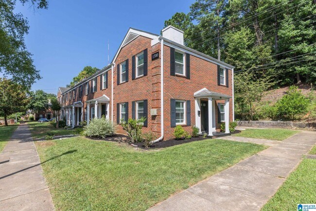 Building Photo - 1700 Valley Ave