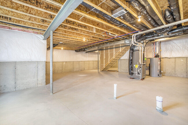 Building Photo - 2899 Dillon Dr