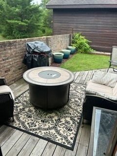 back deck - 2130 Hammond Pl E