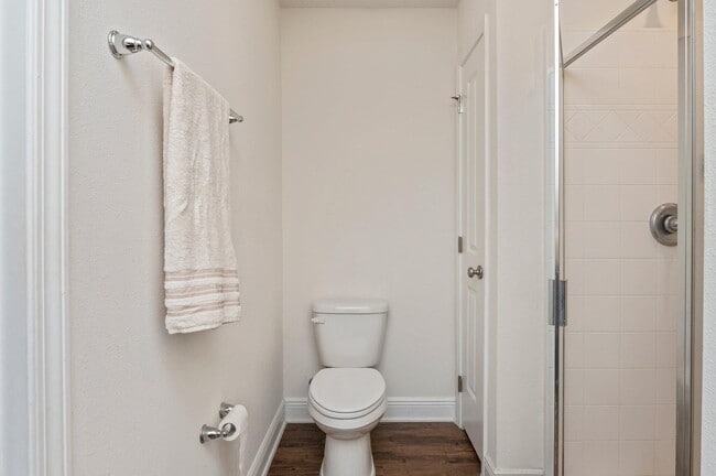 Building Photo - 175 Iron Horse Dr E