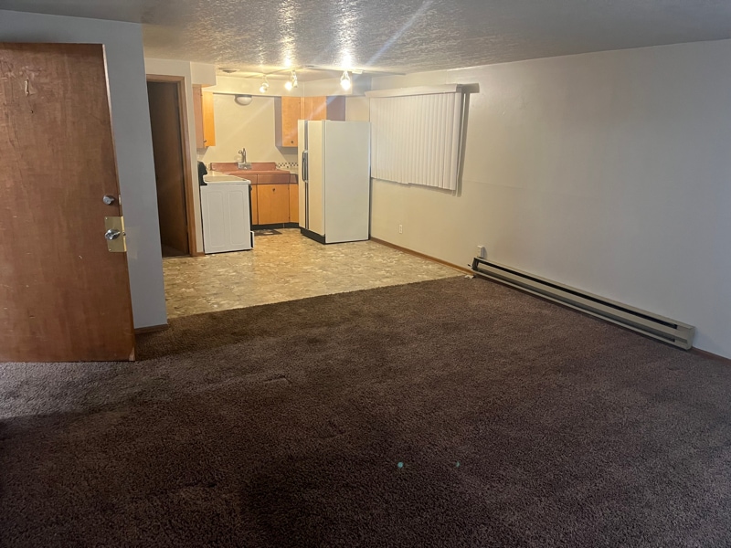 Building Photo - 1418 W Tenth Ave