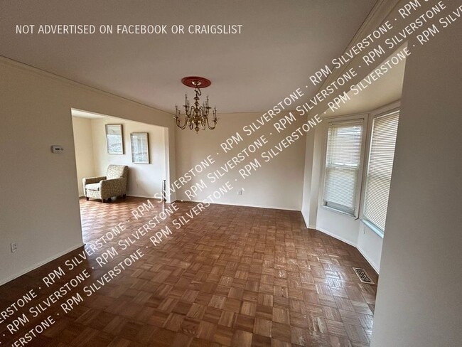 Building Photo - 17381 Washington Ct