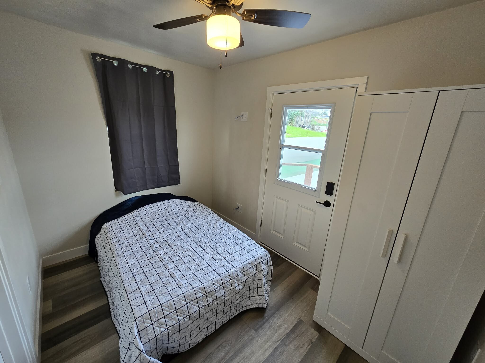 Building Photo - 5307 Santa Margarita St