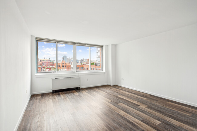 Interior Photo - The Chrystie