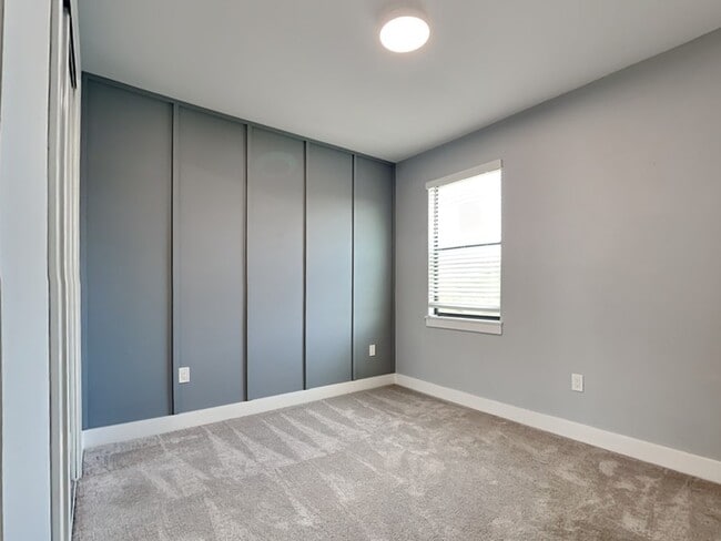 Building Photo - 6902 S MacDill Ave