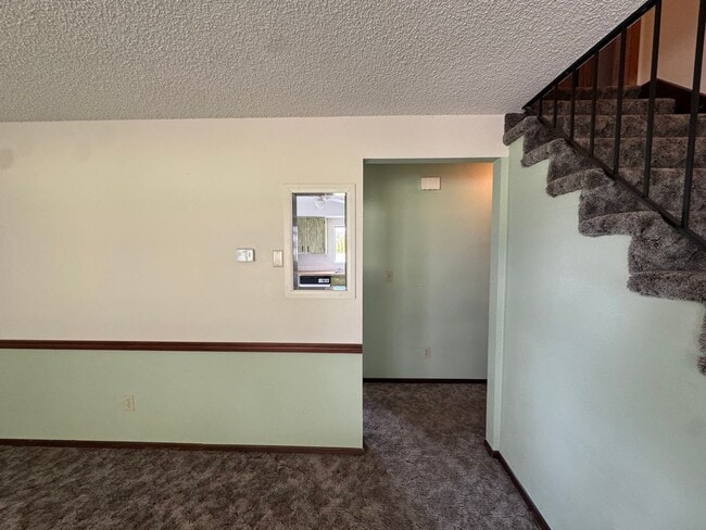 Building Photo - Delightful 4 Bed, 2 Bath Home in Spokane V...