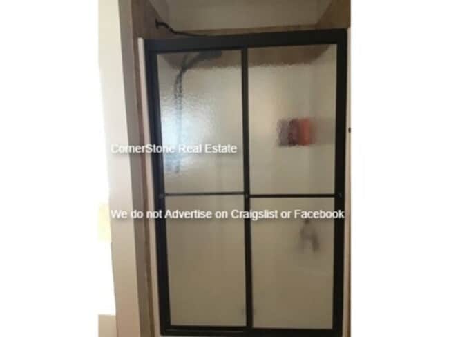 Building Photo - 440 Wood Point Dr