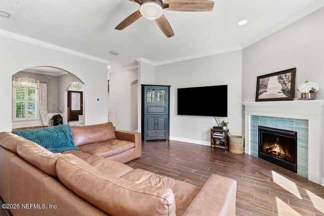 Building Photo - 1175 Eagle Point Dr