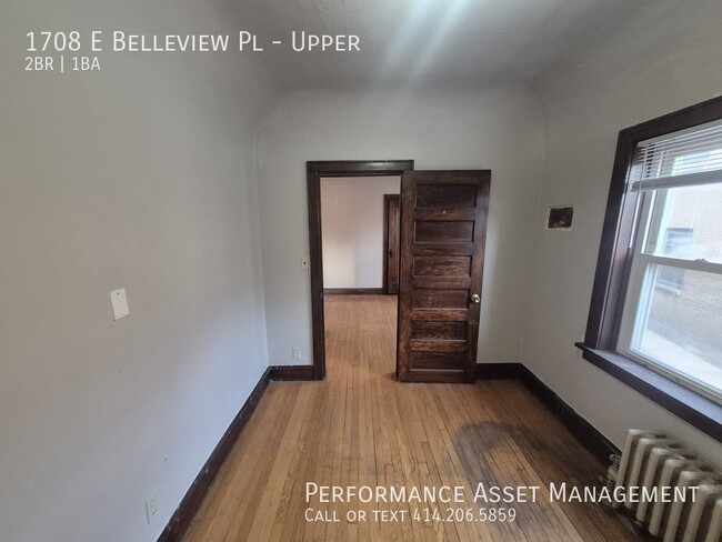 Building Photo - Beautiful 2BD/1BA Eastside Upper Unit