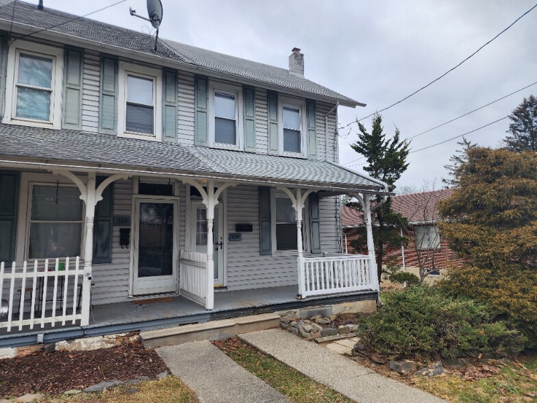Primary Photo - 310 N Main St