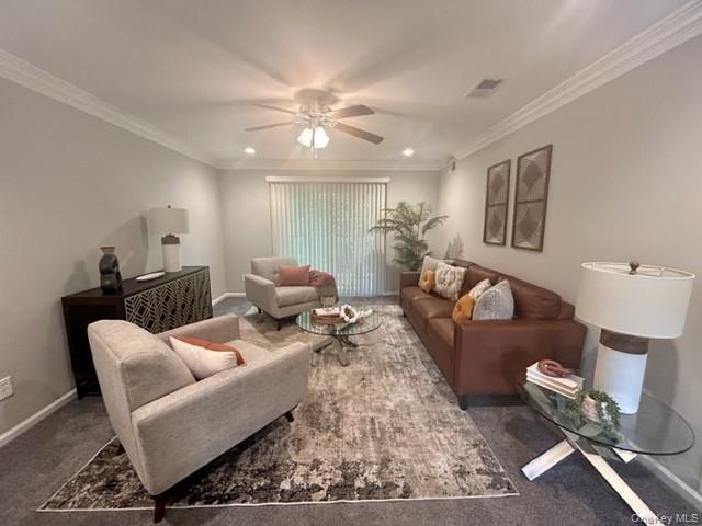 Building Photo - 1 Country Club Dr