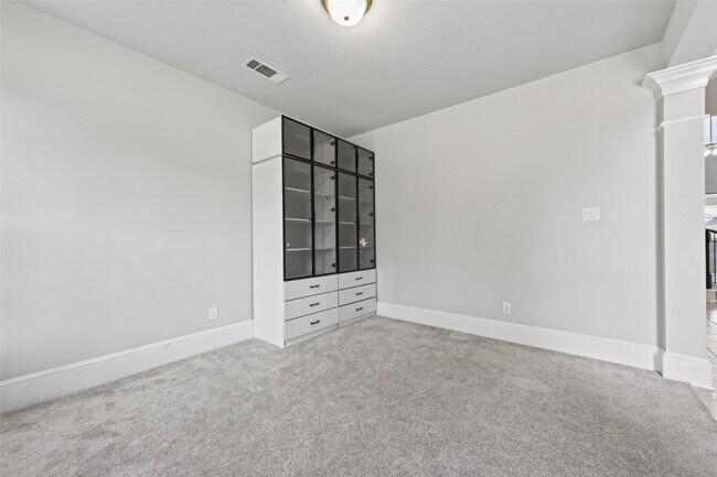 Building Photo - 32931 Franklin Brooks Dr