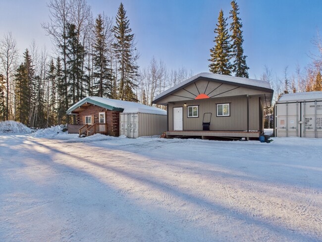 Building Photo - 2377 Edsson Ave