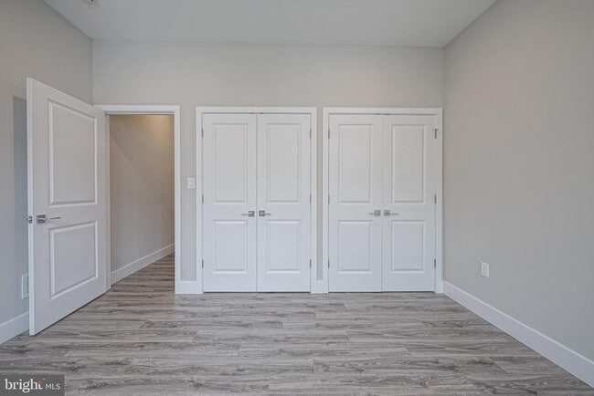 Building Photo - 758 N Uber St