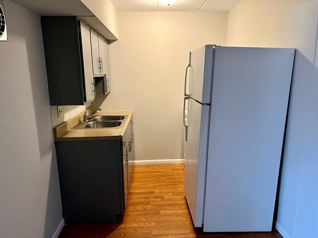 Primary Photo - Carybend Apartments