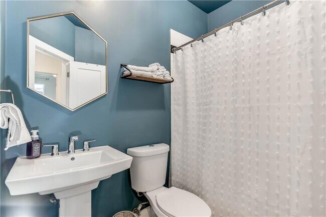 Building Photo - 4809 Whispering Valley Dr