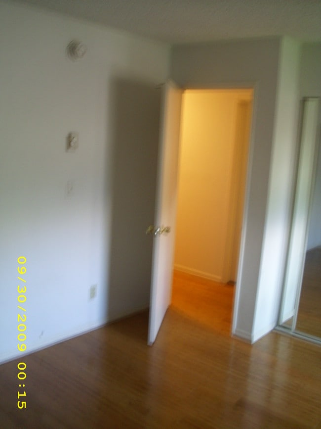 Building Photo - 7740 Redlands St