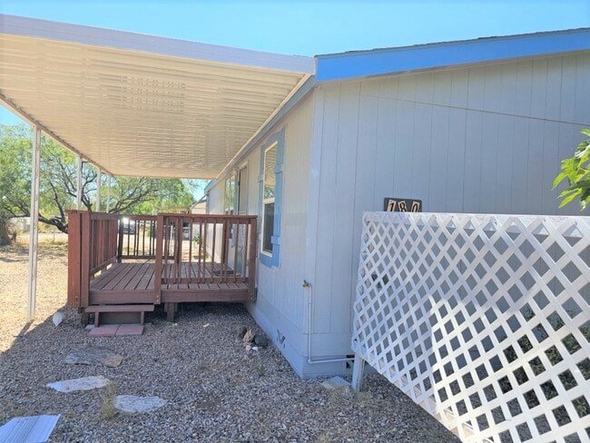 Building Photo - Shady retreat in Mescal