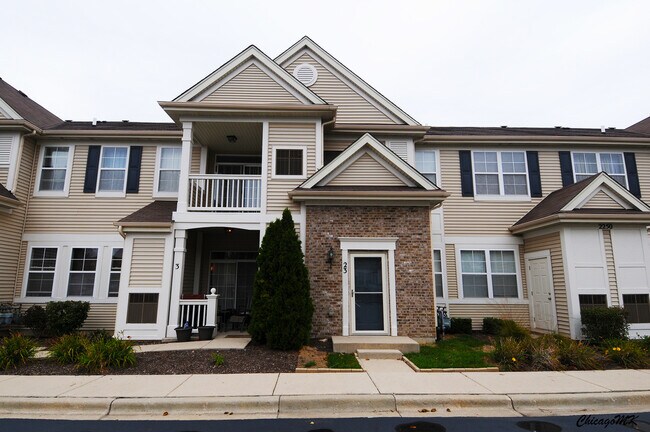 Primary Photo - 2250 Aurora Dr