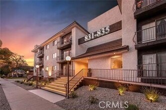 Building Photo - 835 E Lomita Ave