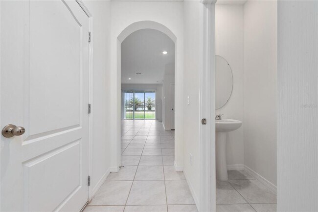 Building Photo - 1389 Yellow Finch Dr