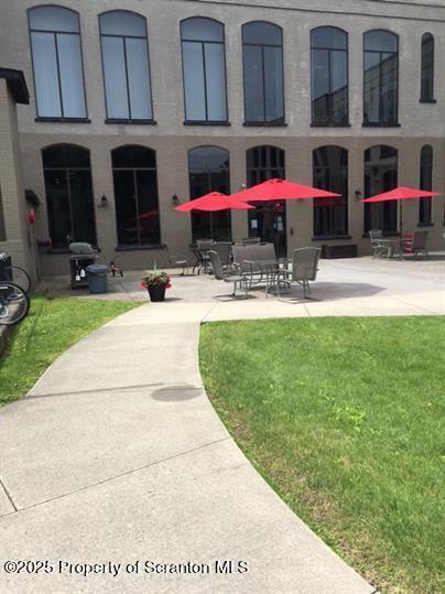 Building Photo - 800 James Ave