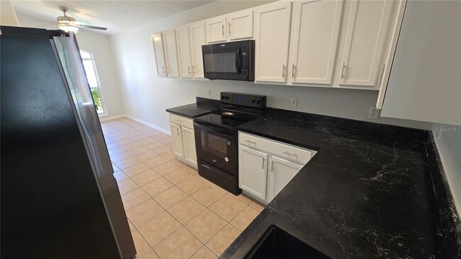 Building Photo - 2350 Blue Sapphire Cir