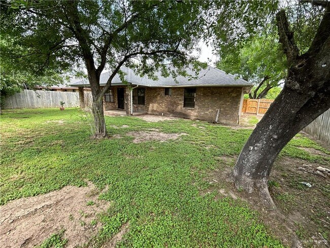 Building Photo - 1512 W Cherry Blossom Cir