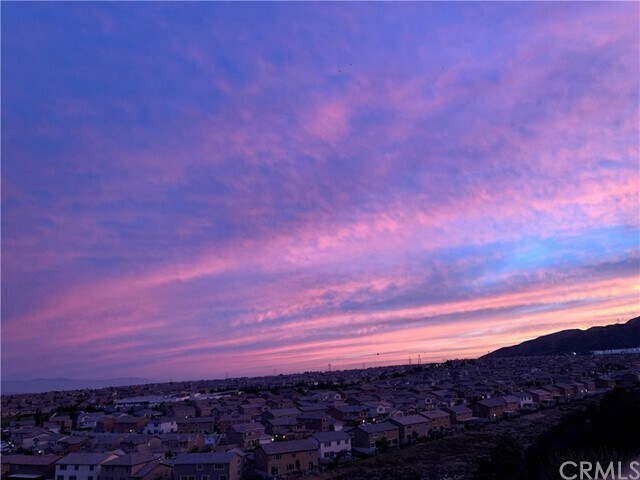 Building Photo - 17857 Grapevine Ln