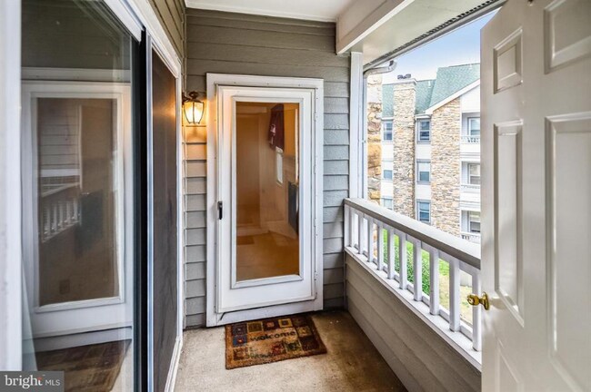 Building Photo - 13058 Autumn Woods Way