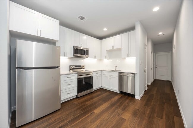 Building Photo - 4938 Paradigm Ln