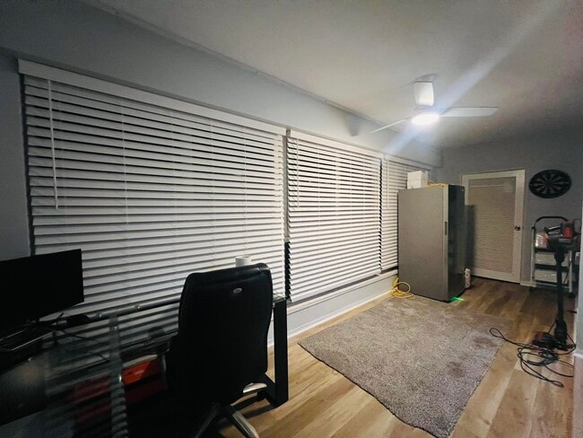 Building Photo - 3401 Spanish Trail