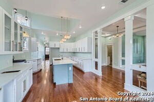 Building Photo - 515 W Highland Blvd