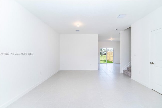 Building Photo - 2481 NW 124th St