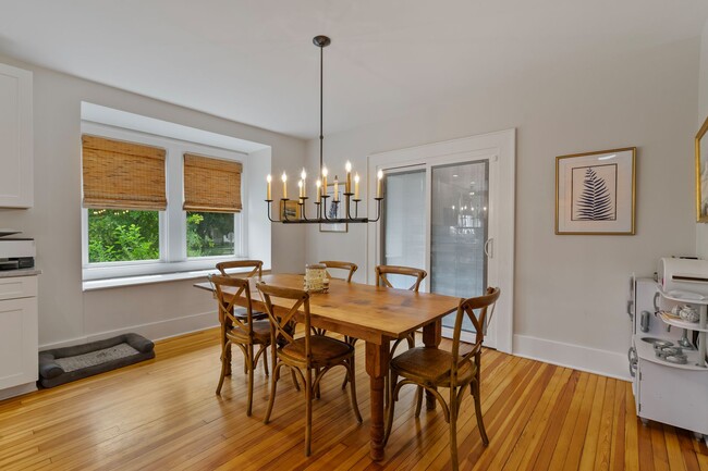 Building Photo - US OPEN PITTSBURGH RENTAL- 3 B 2.1 BATH AS...