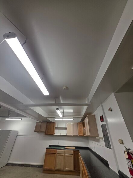 Building Photo - 3030 Lore Rd