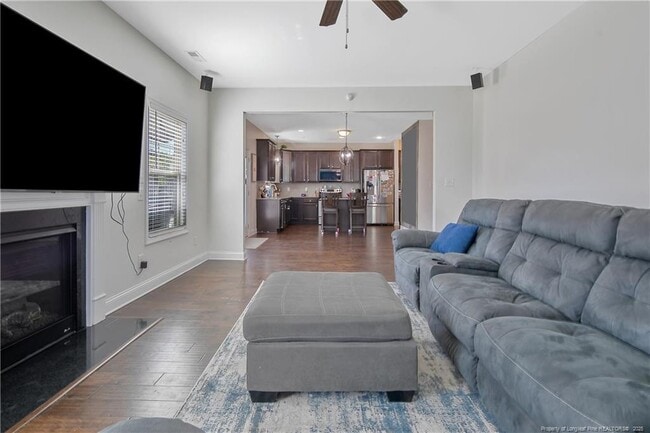 Building Photo - 688 Stonebriar Ave