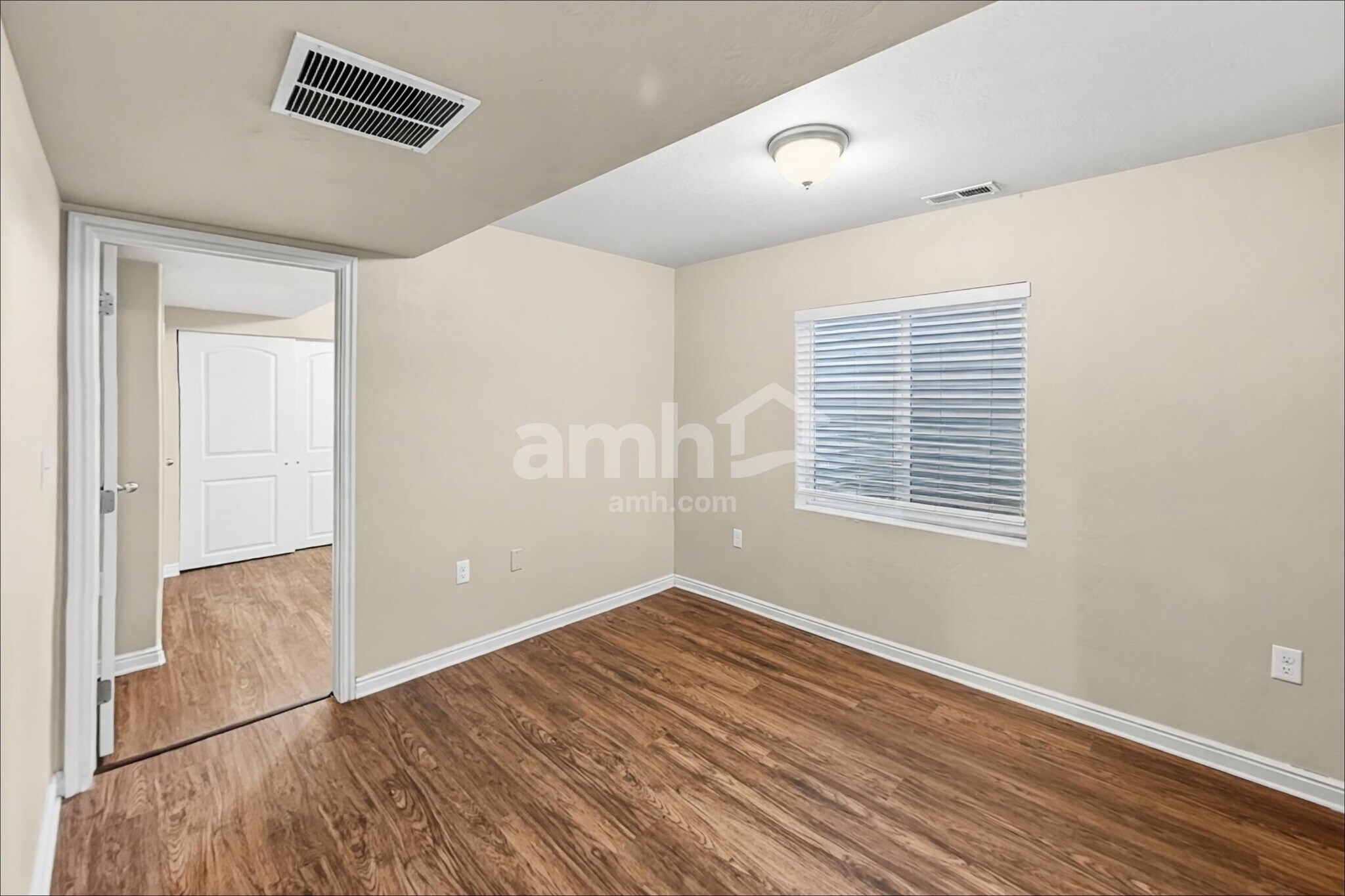 Building Photo - 228 Cedar Grove Ln