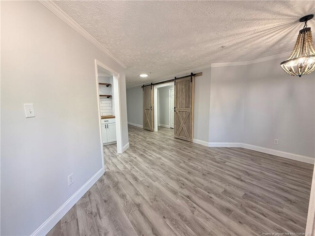 Building Photo - 392 Bubble Creek Ct