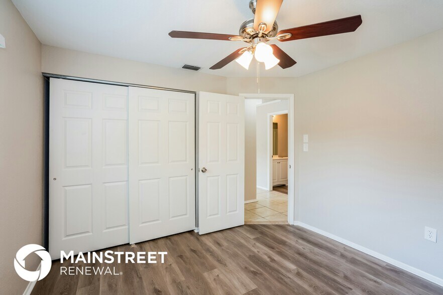 Building Photo - 1043 Cazenovia St