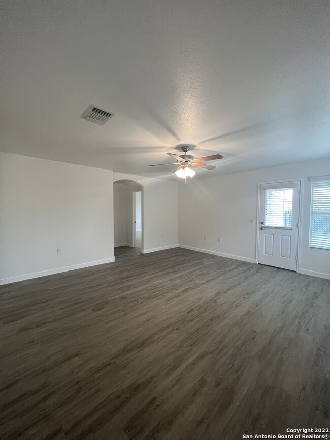 Building Photo - 9116 China Rose Dr